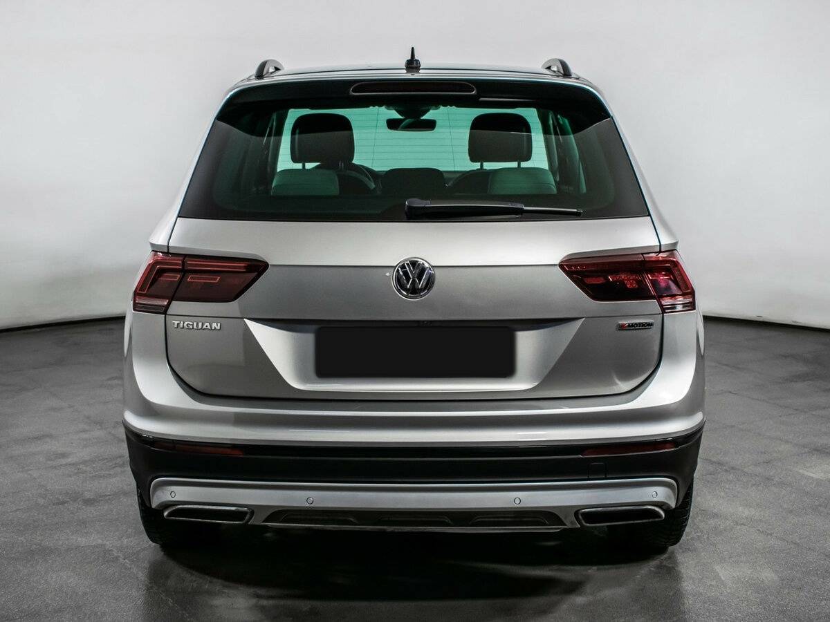Купить Volkswagen Tiguan с пробегом. Фото: #4