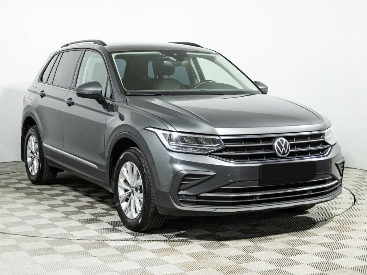 Купить Volkswagen Tiguan с пробегом. Фото: #2