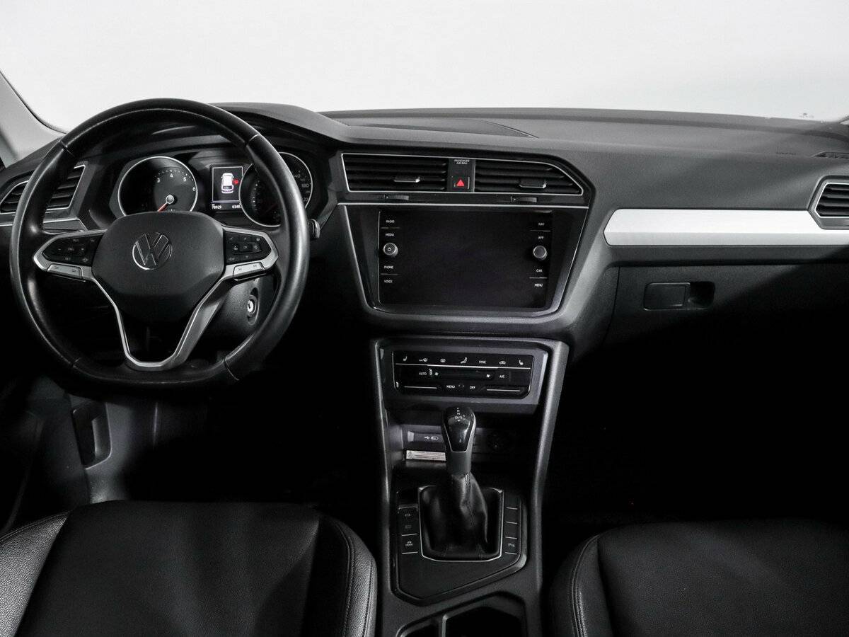 Купить Volkswagen Tiguan с пробегом. Фото: #11