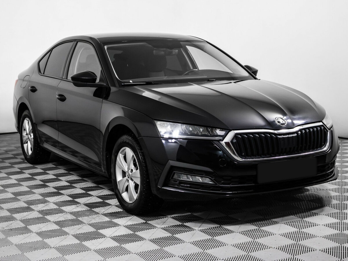 Купить Skoda Octavia с пробегом. Фото: #2