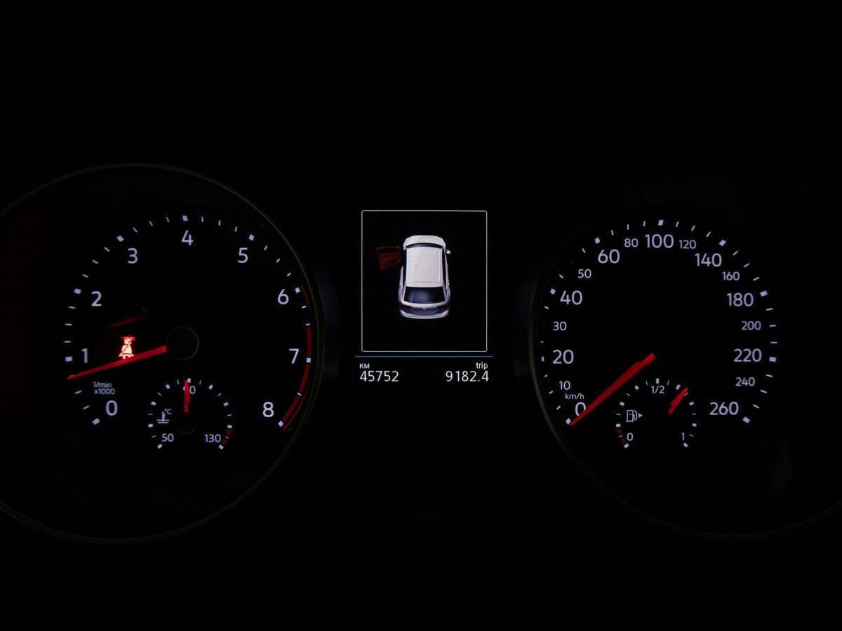 Купить Volkswagen Tiguan с пробегом. Фото: #19