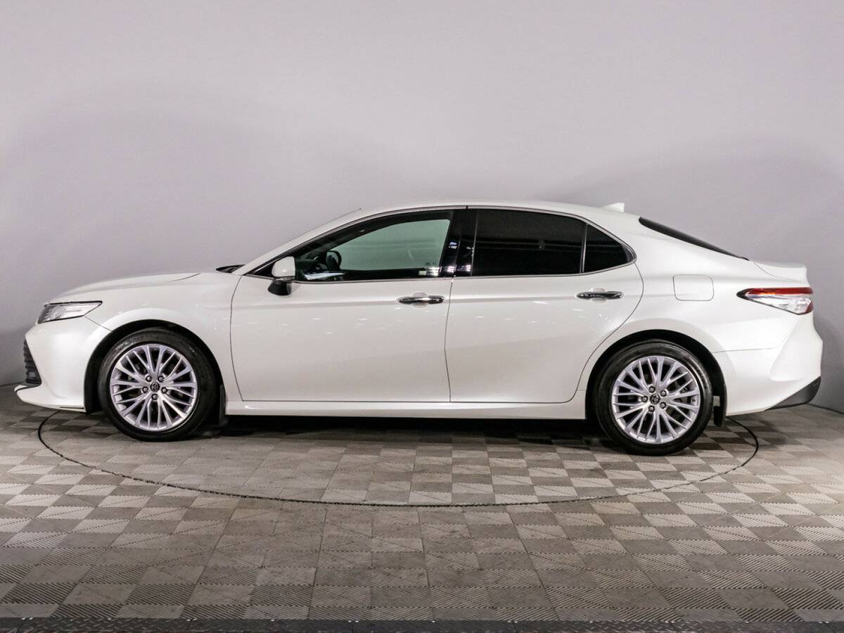 Купить Toyota Camry с пробегом. Фото: #7