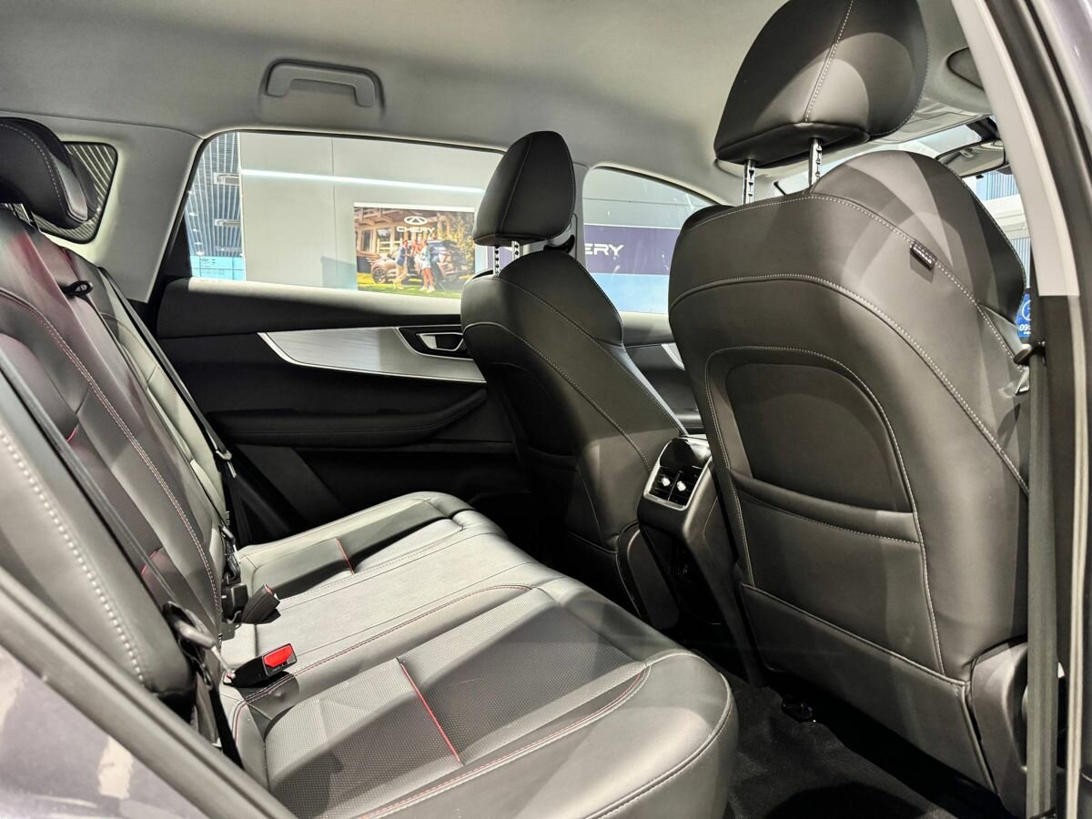 Купить Chery Tiggo 7 Pro Max с пробегом. Фото: #14