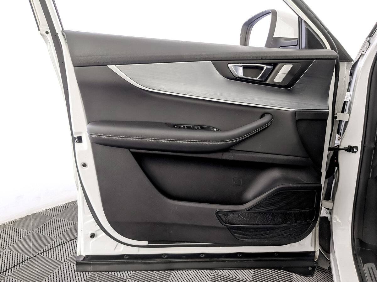 Купить Chery Tiggo 7 Pro Max с пробегом. Фото: #17