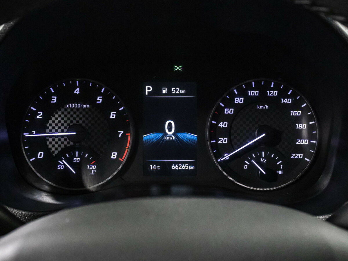 Купить Hyundai Solaris с пробегом. Фото: #9