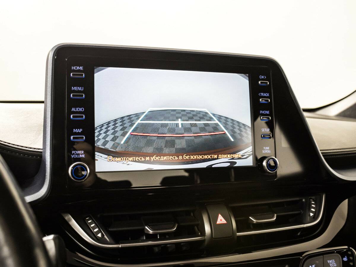 Купить Toyota C-HR с пробегом. Фото: #12