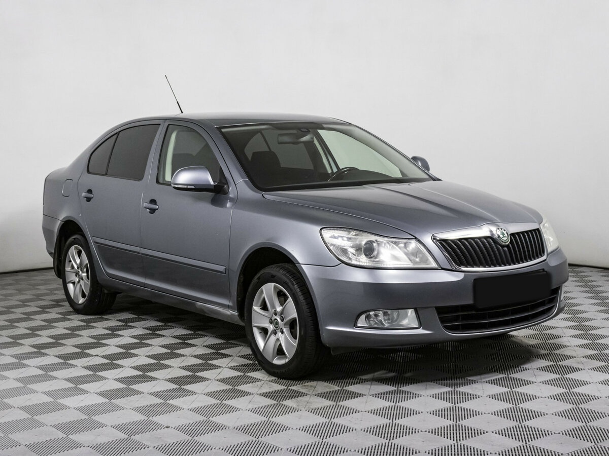 Купить Skoda Octavia с пробегом. Фото: #2