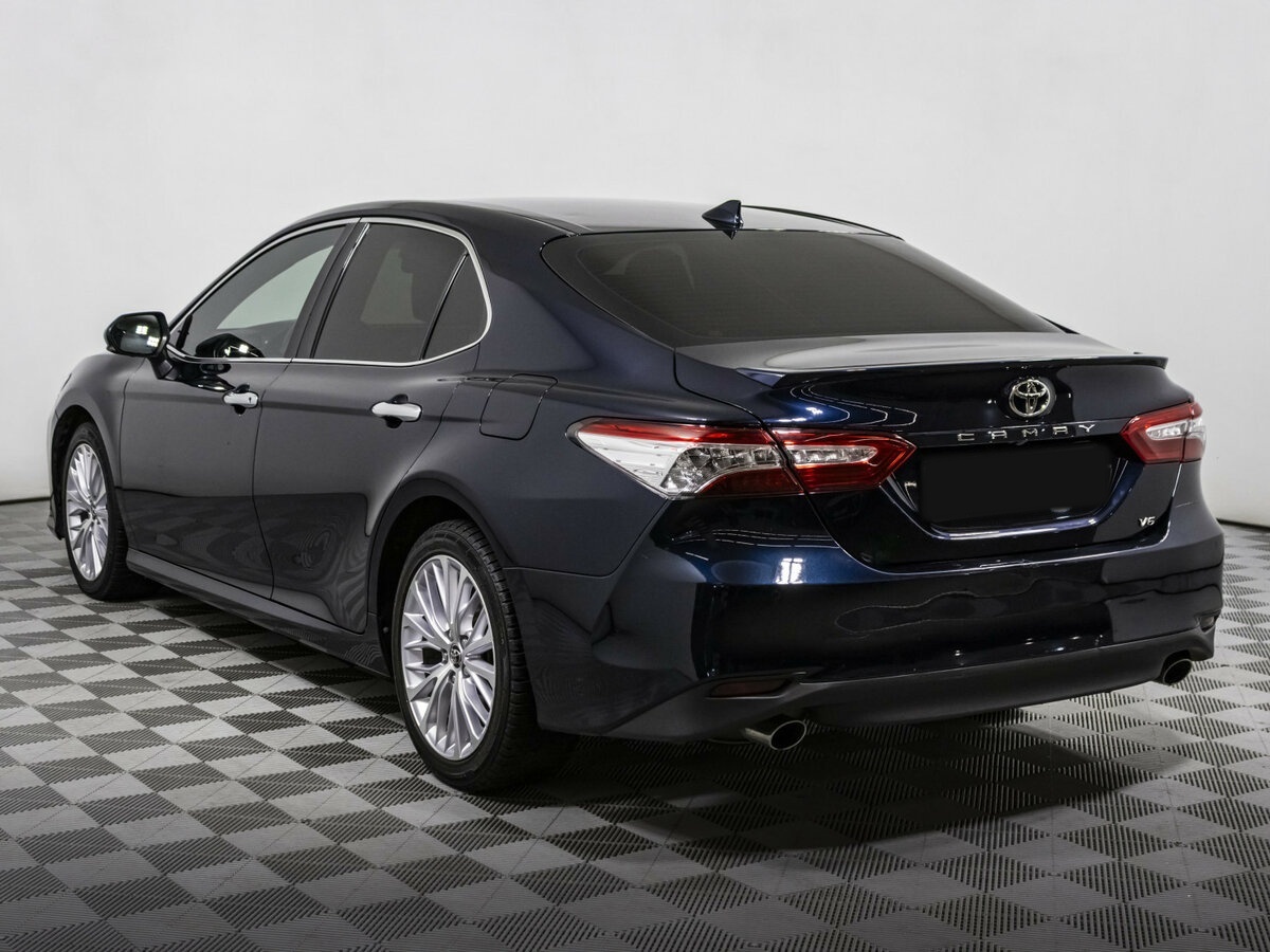 Купить Toyota Camry с пробегом. Фото: #5