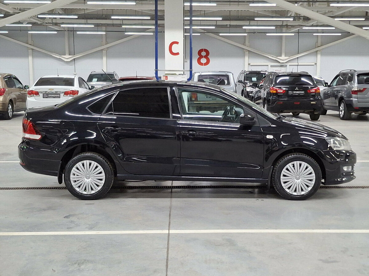 Купить Volkswagen Polo с пробегом. Фото: #3