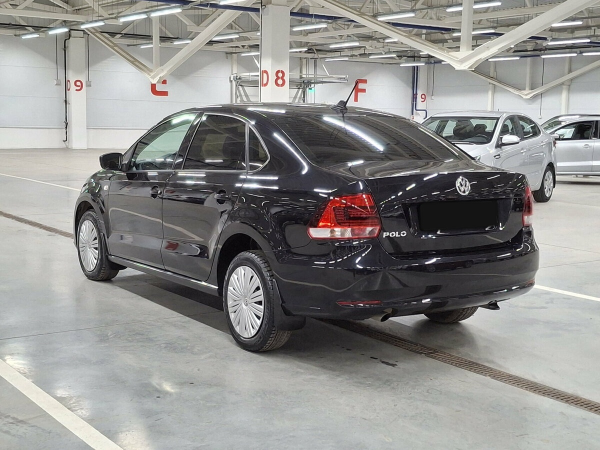 Купить Volkswagen Polo с пробегом. Фото: #6