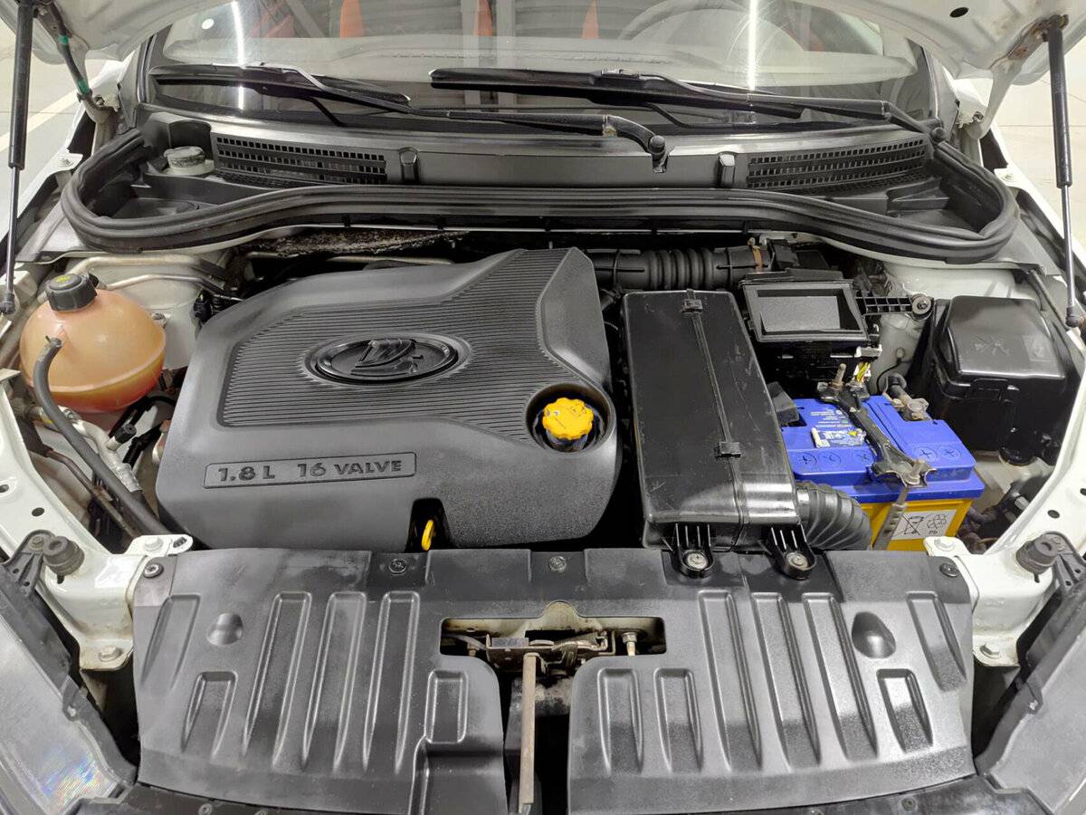 Купить Lada (ВАЗ) Vesta с пробегом. Фото: #8