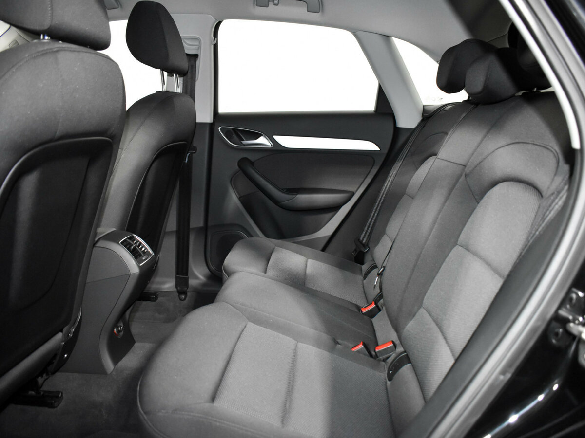 Купить Audi Q3 с пробегом. Фото: #10