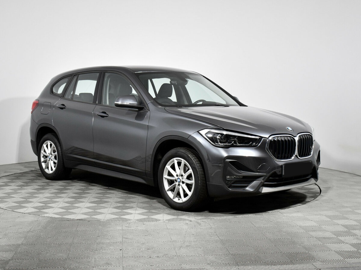 Купить BMW X1 с пробегом. Фото: #2