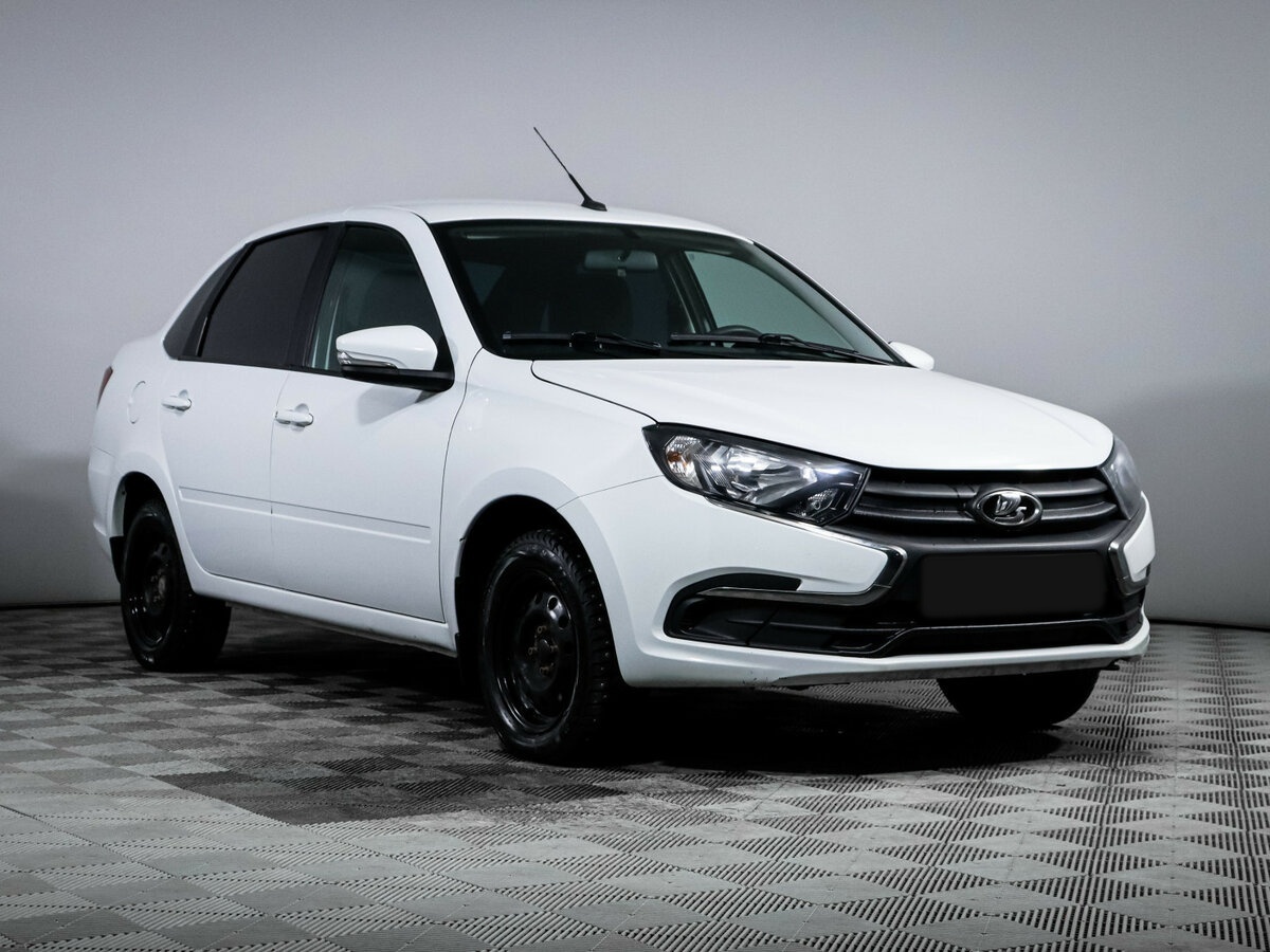 Купить Lada (ВАЗ) Granta с пробегом. Фото: #2