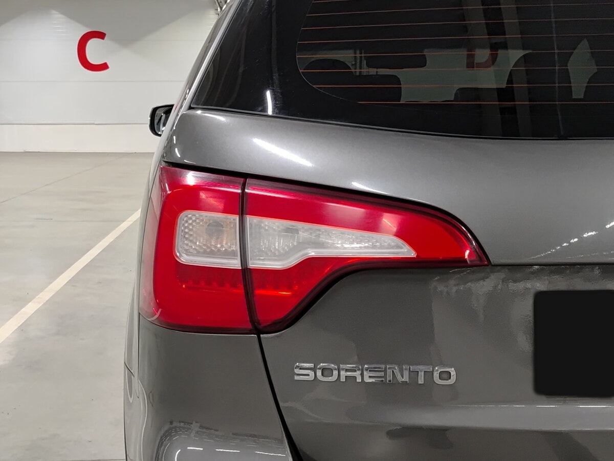 Купить Kia Sorento с пробегом. Фото: #8