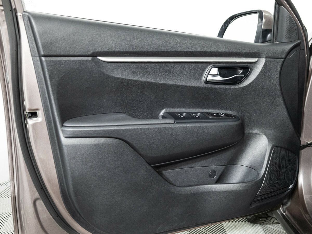 Купить Kia Rio с пробегом. Фото: #22