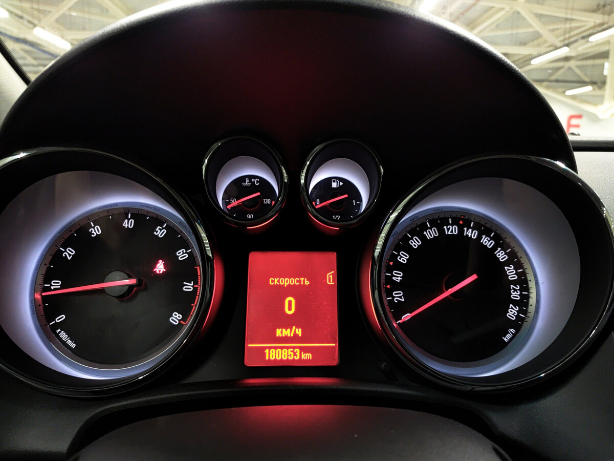 Купить Opel Astra с пробегом. Фото: #12