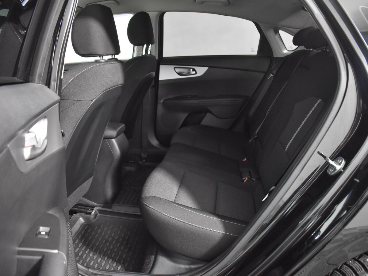 Купить Kia Cerato с пробегом. Фото: #10