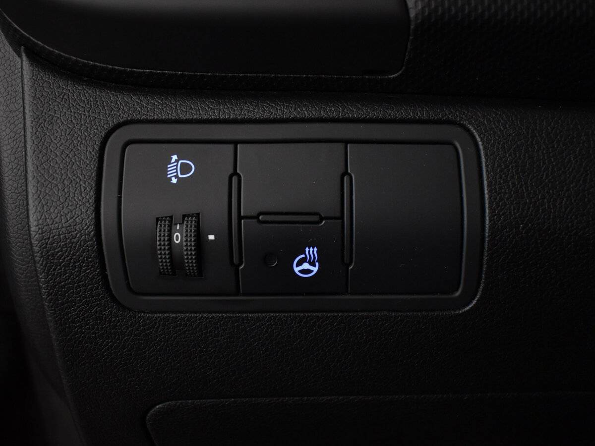 Купить Hyundai Solaris с пробегом. Фото: #15