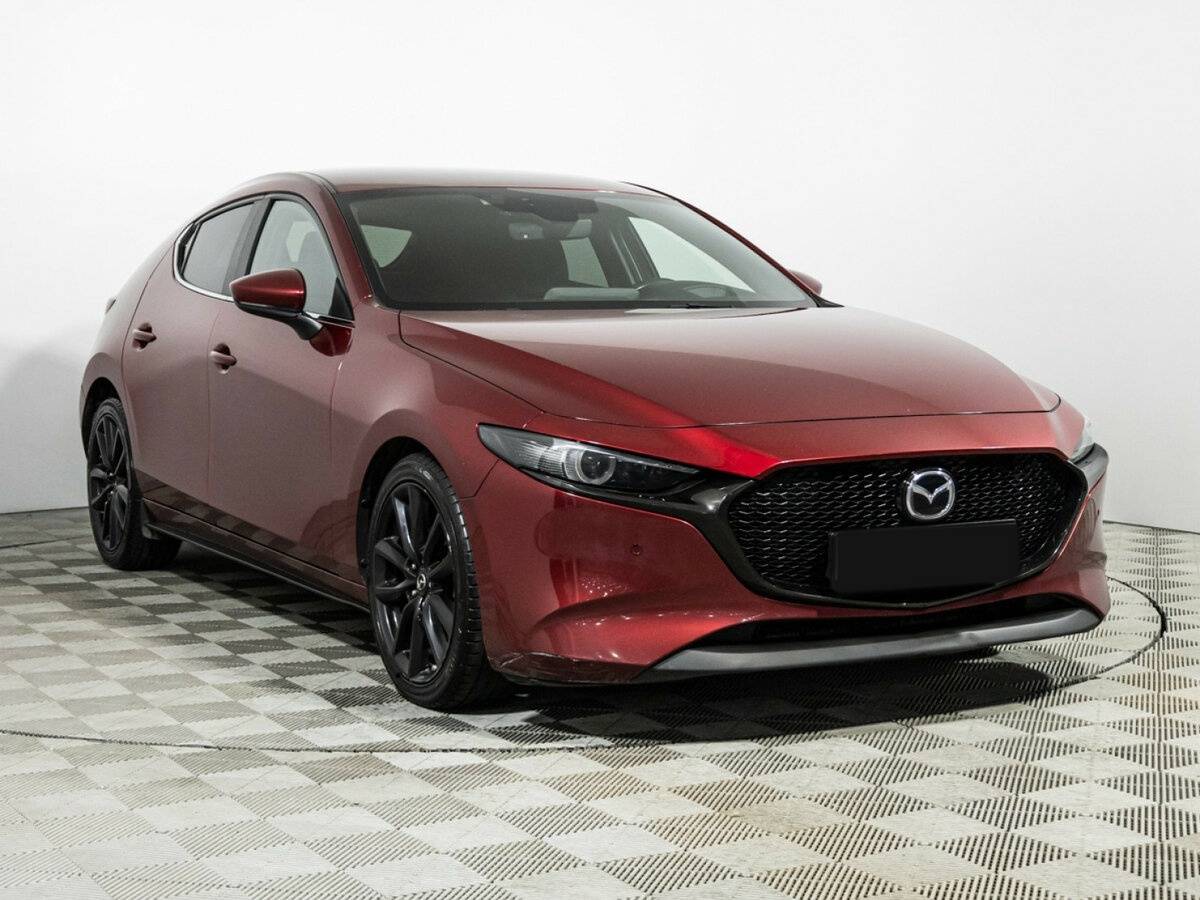 Купить Mazda 3 с пробегом. Фото: #2