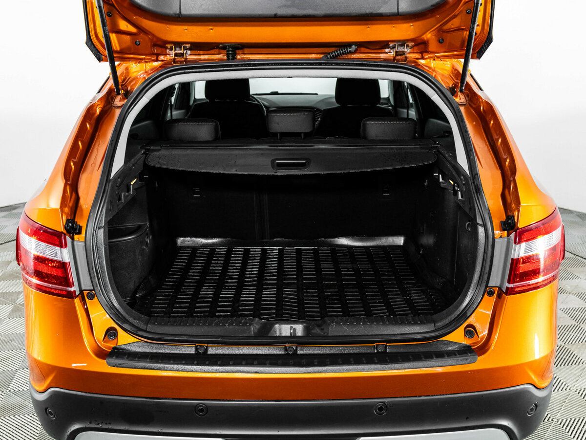 Купить Lada (ВАЗ) Vesta с пробегом. Фото: #23