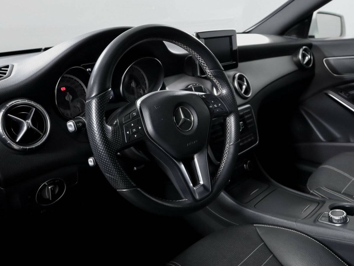 Купить Mercedes-Benz CLA с пробегом. Фото: #11
