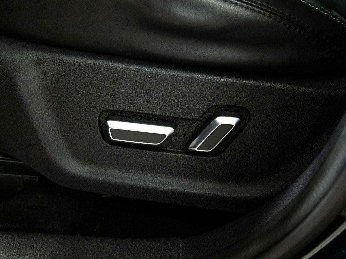 Купить Geely Atlas с пробегом. Фото: #17