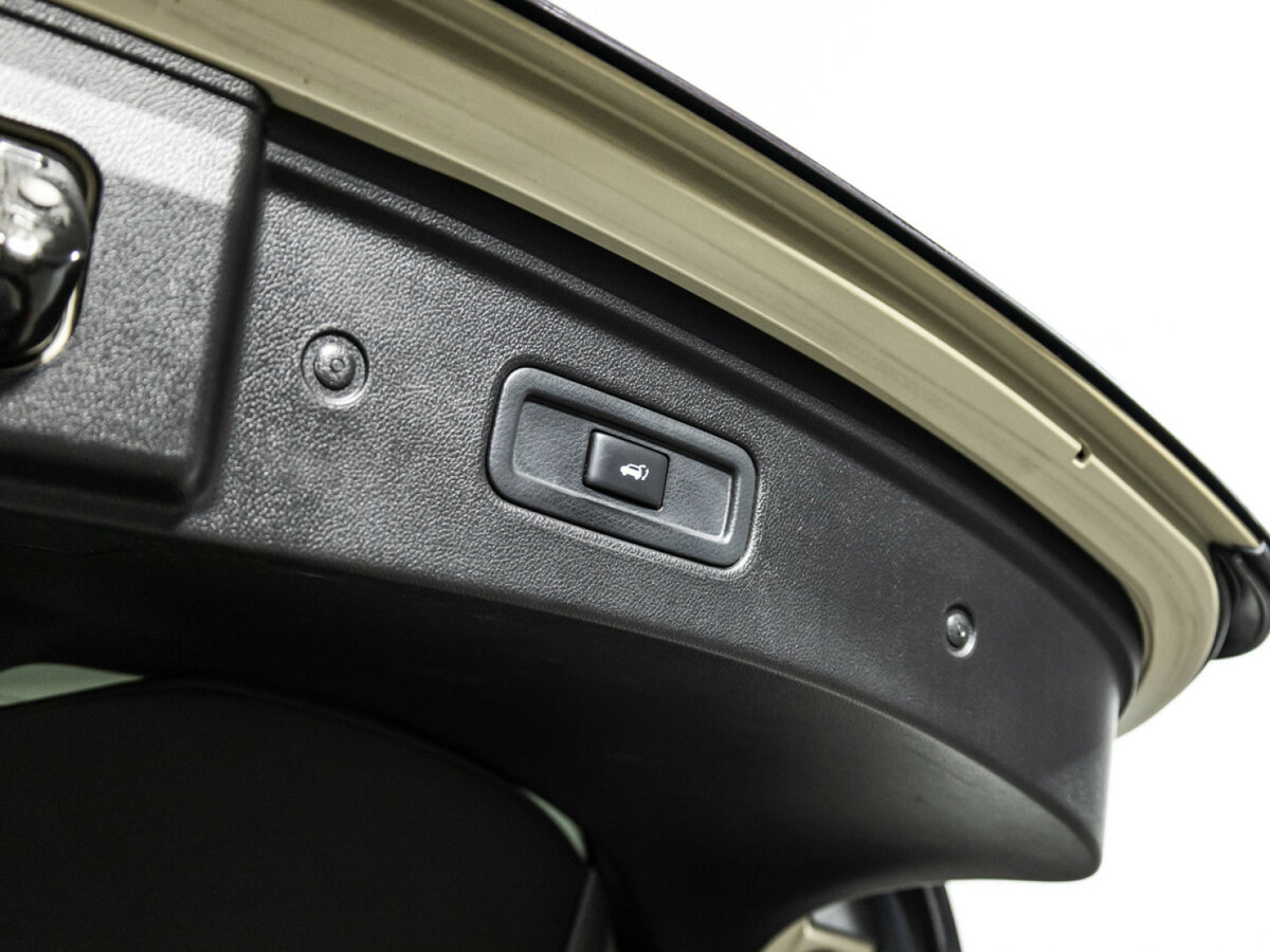 Купить Infiniti FX с пробегом. Фото: #22