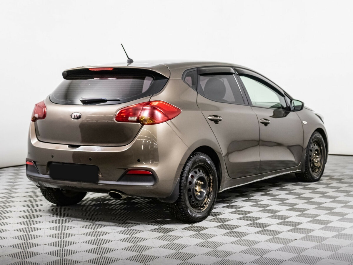 Купить Kia Ceed с пробегом. Фото: #4