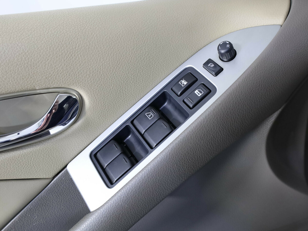 Купить Nissan Murano с пробегом. Фото: #16