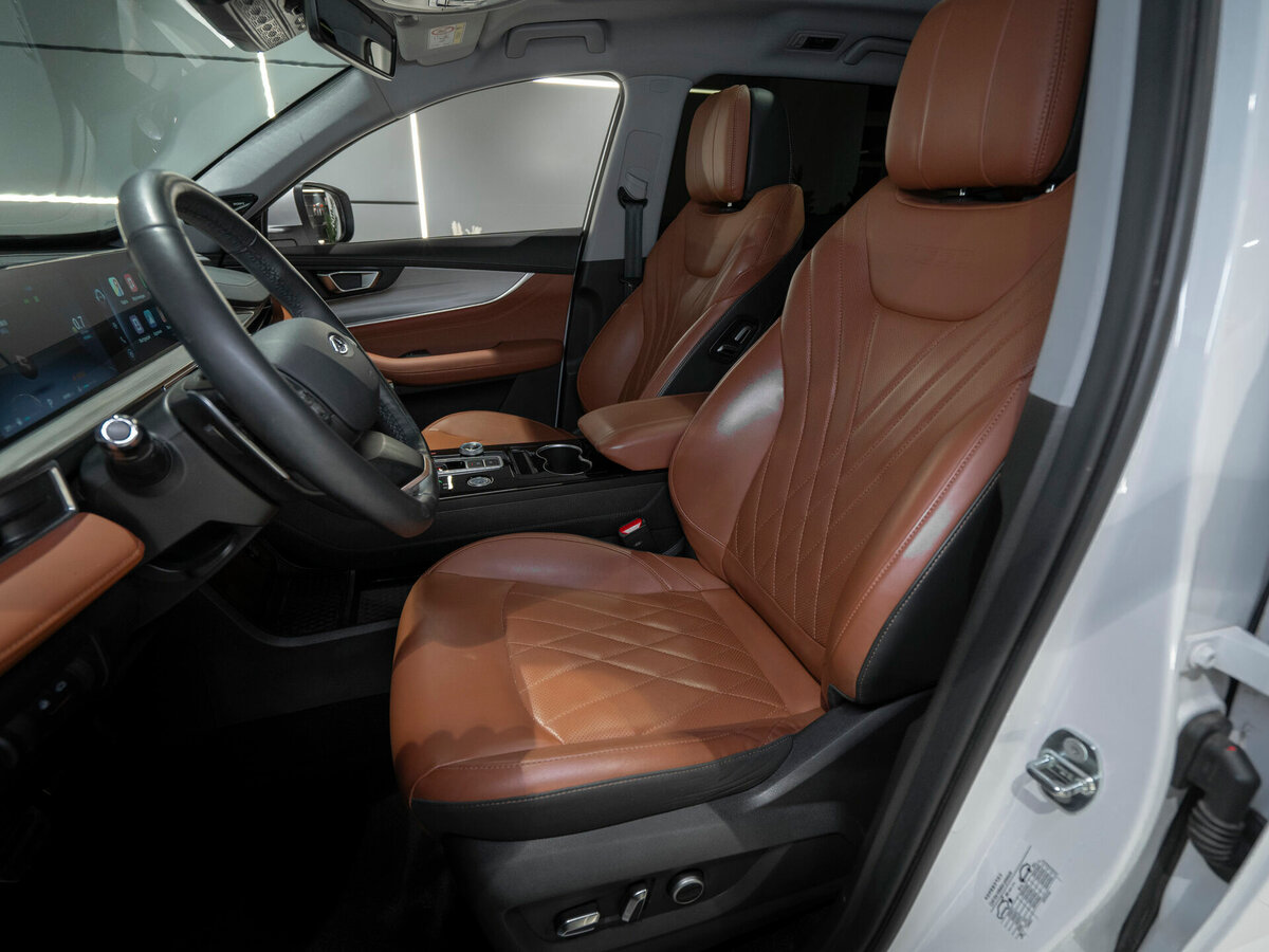 Купить Chery Tiggo 8 Pro Max с пробегом. Фото: #8