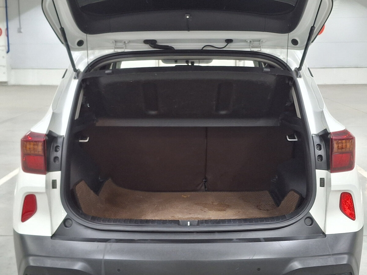 Купить Kia Seltos с пробегом. Фото: #9