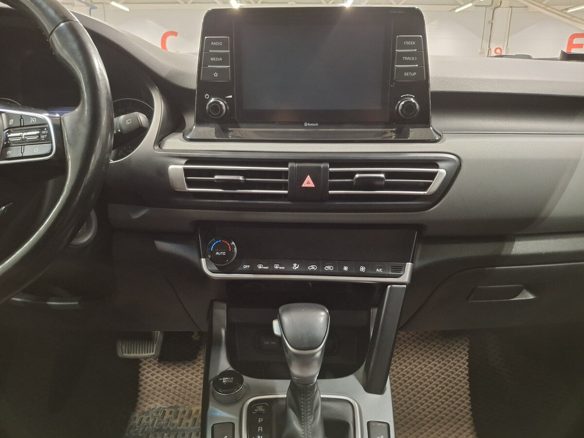 Купить Kia Seltos с пробегом. Фото: #14