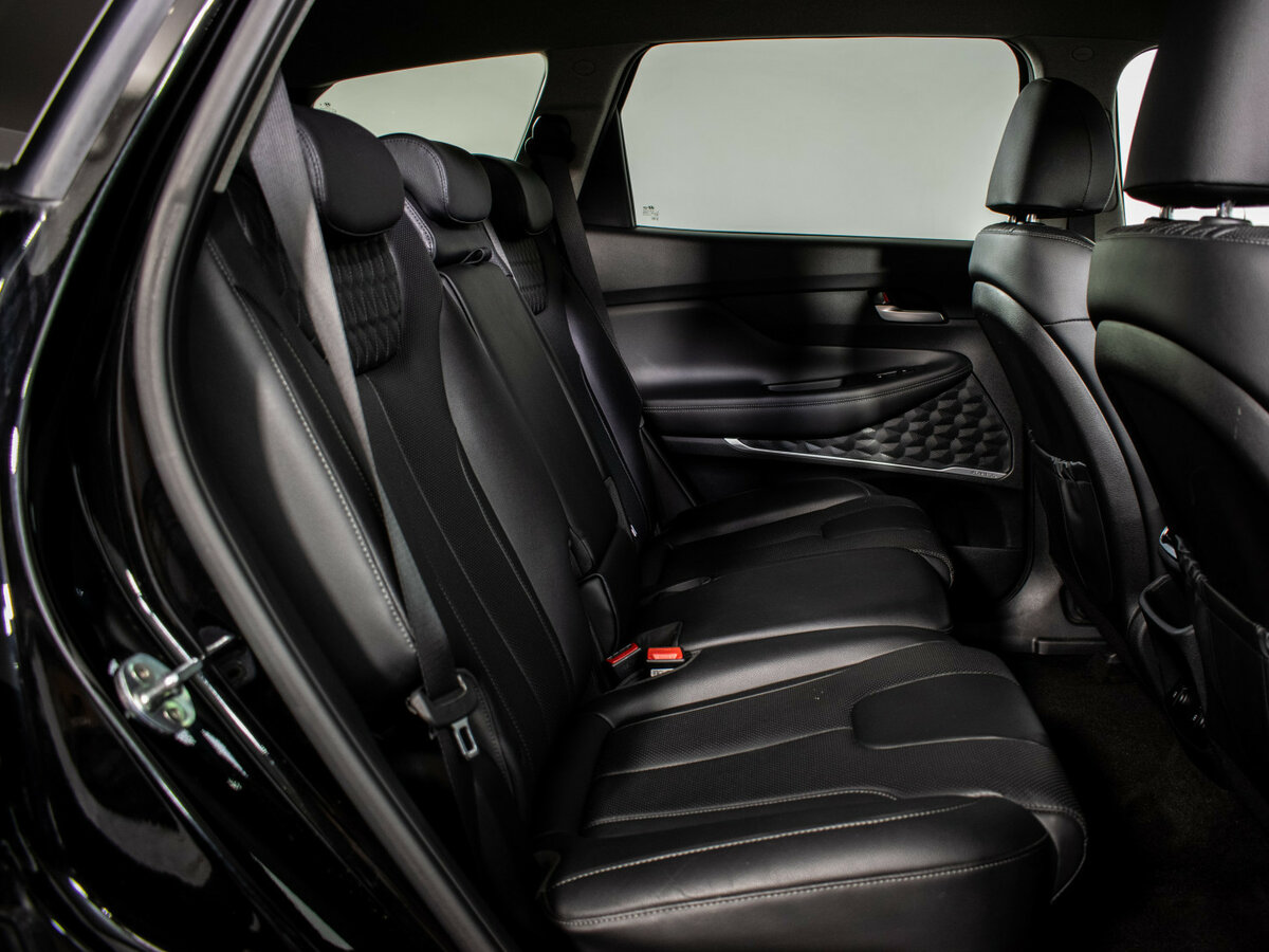 Купить Hyundai Santa Fe с пробегом. Фото: #8