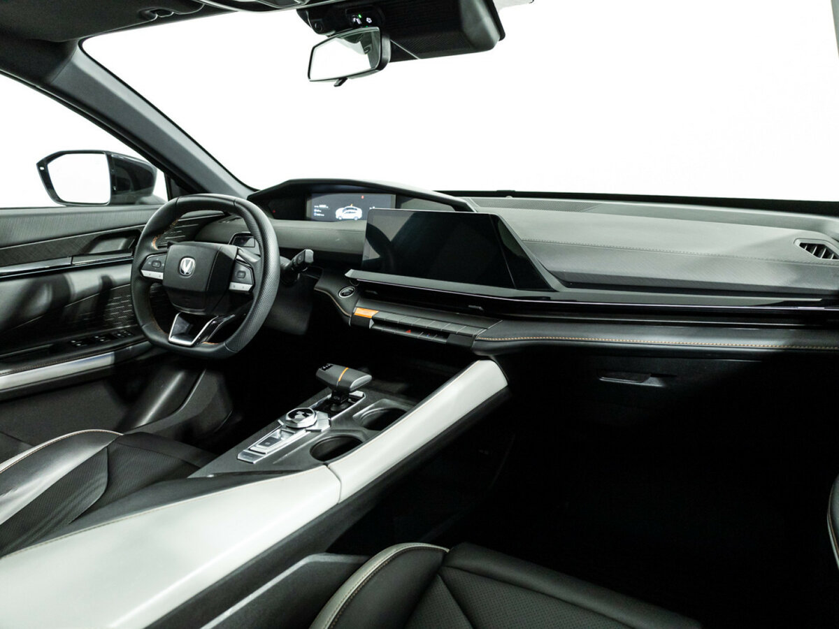 Купить Changan UNI-V с пробегом. Фото: #8