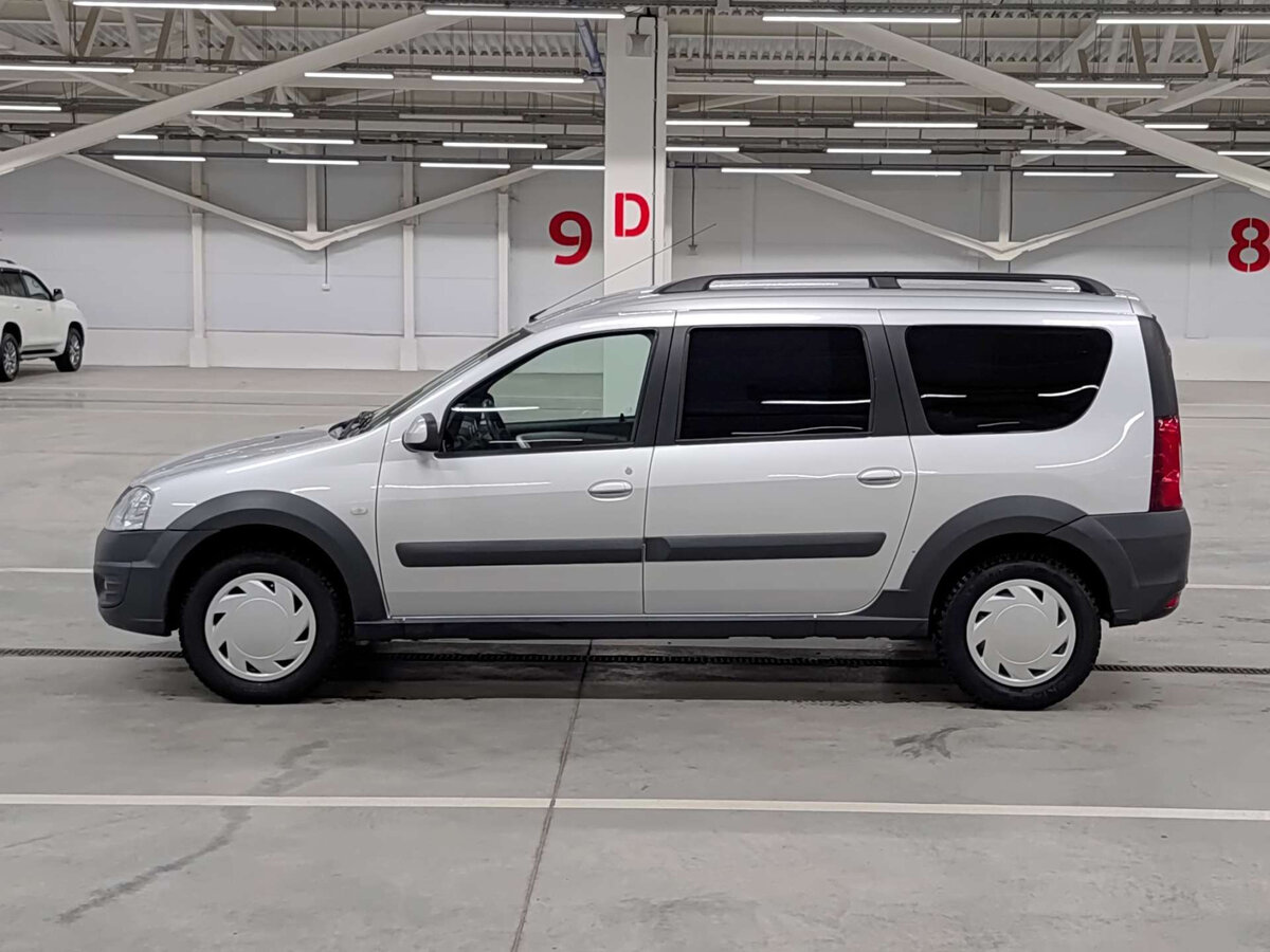 Купить Lada (ВАЗ) Largus с пробегом. Фото: #7