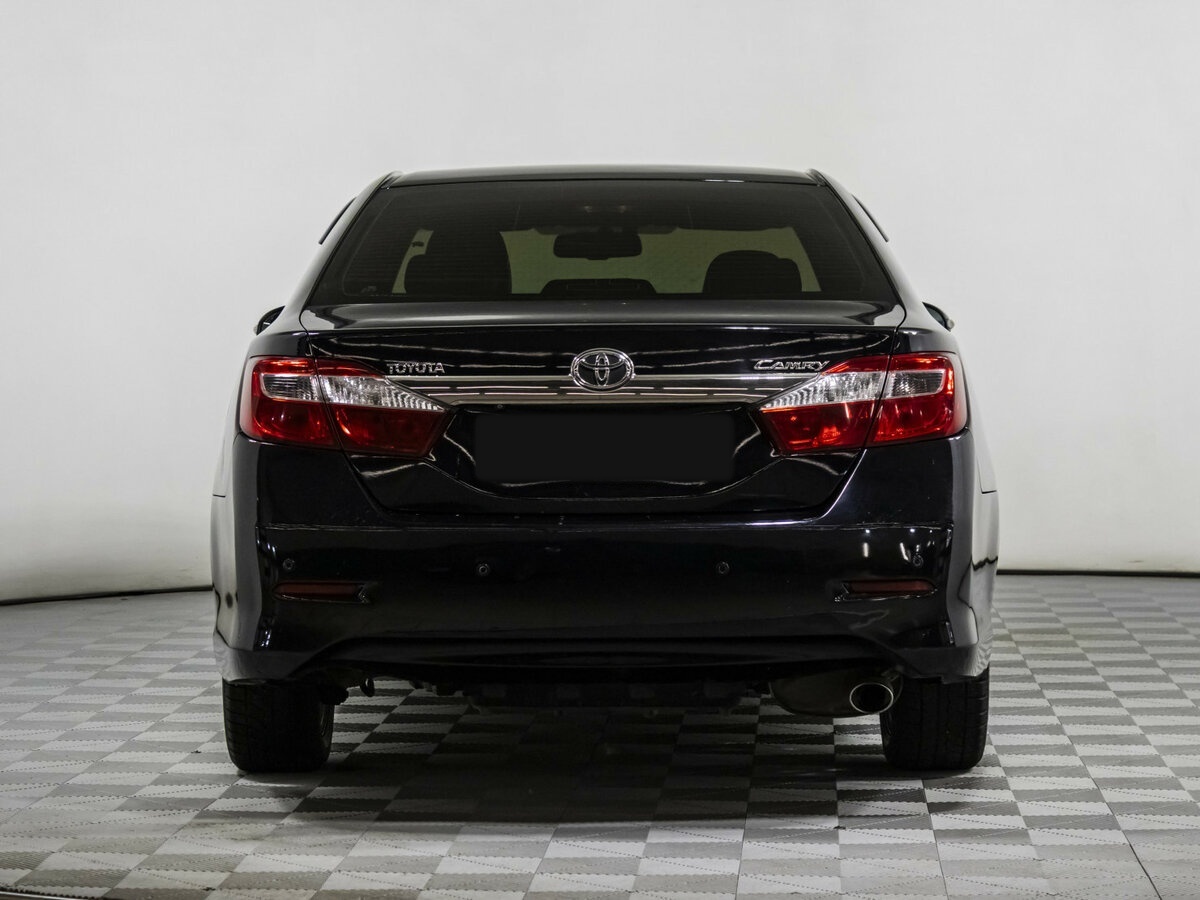 Купить Toyota Camry с пробегом. Фото: #4