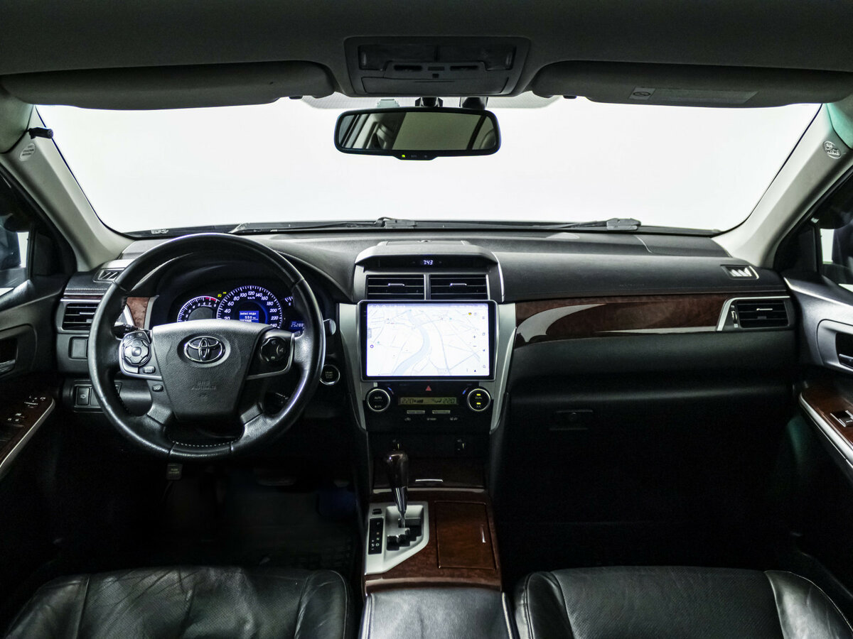 Купить Toyota Camry с пробегом. Фото: #11