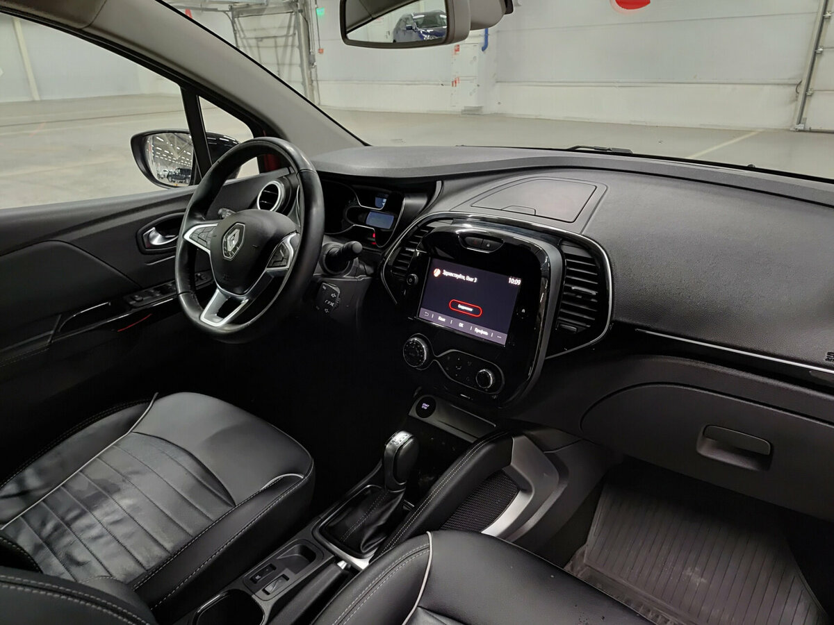 Купить Renault Kaptur с пробегом. Фото: #10
