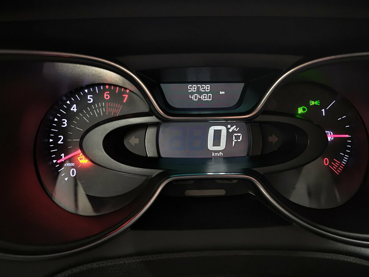 Купить Renault Kaptur с пробегом. Фото: #12