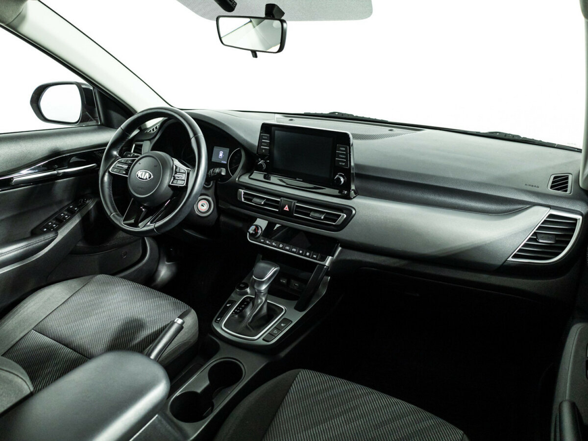 Купить Kia Seltos с пробегом. Фото: #8