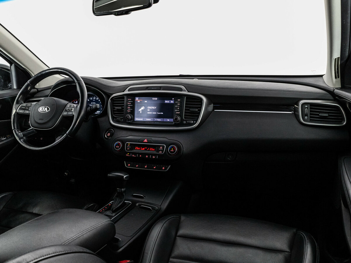 Купить Kia Sorento с пробегом. Фото: #6