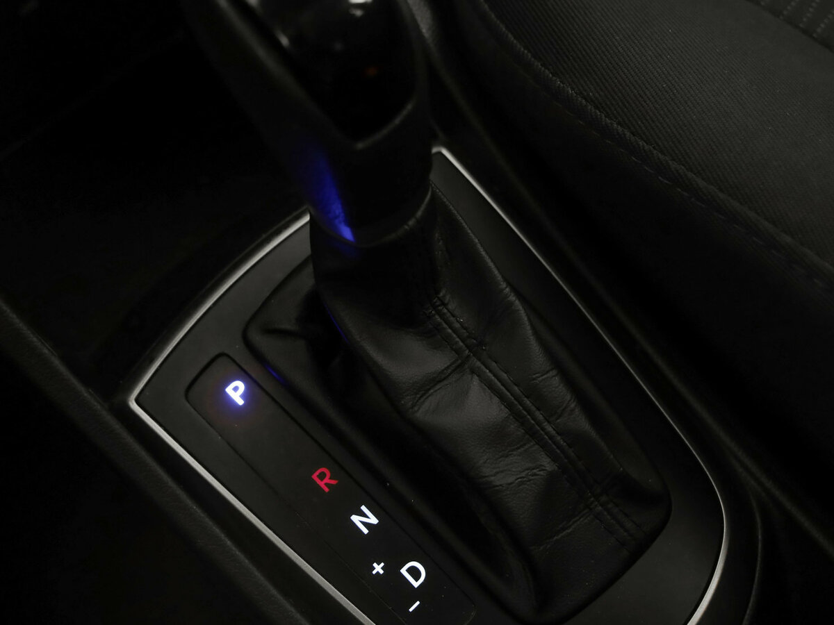 Купить Hyundai Solaris с пробегом. Фото: #14