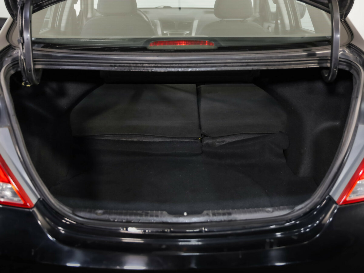 Купить Hyundai Solaris с пробегом. Фото: #21