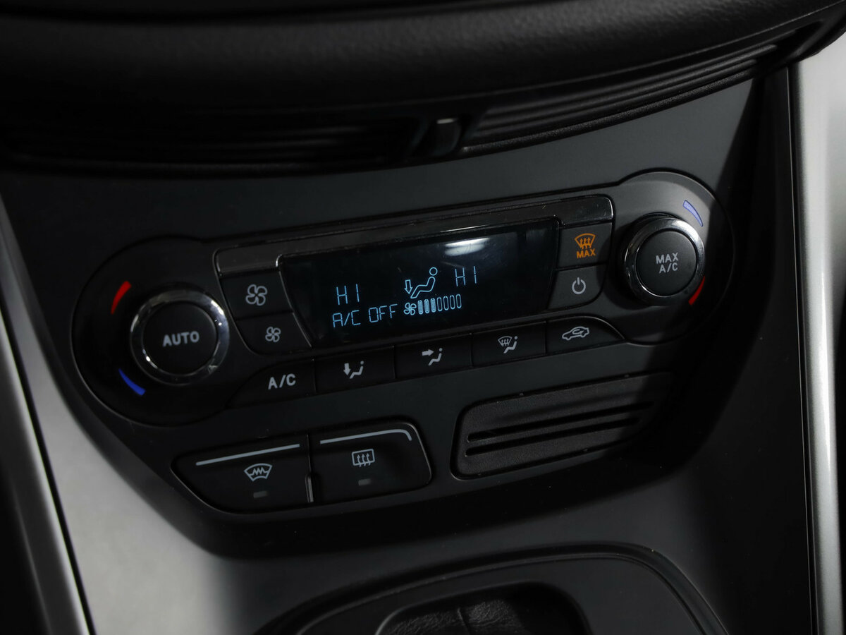 Купить Ford Kuga с пробегом. Фото: #18