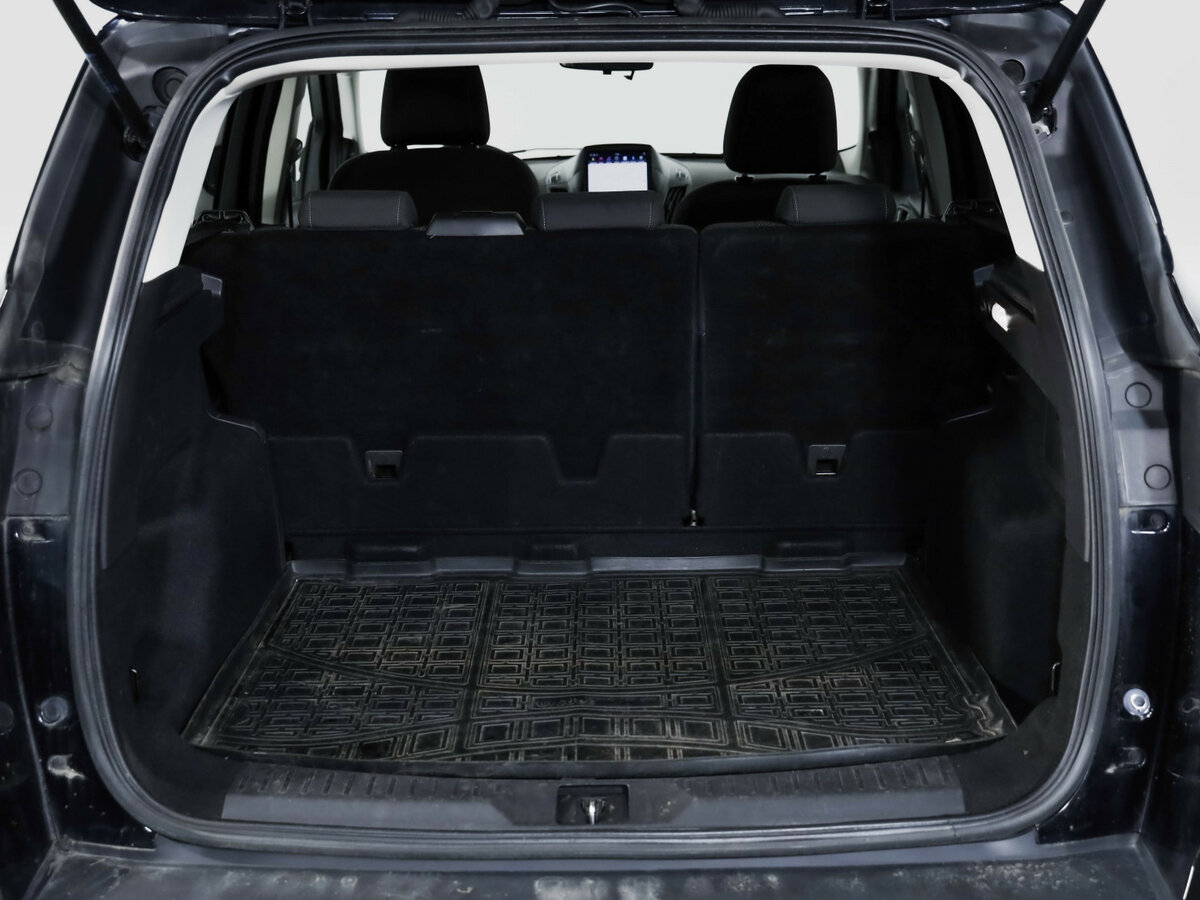 Купить Ford Kuga с пробегом. Фото: #28