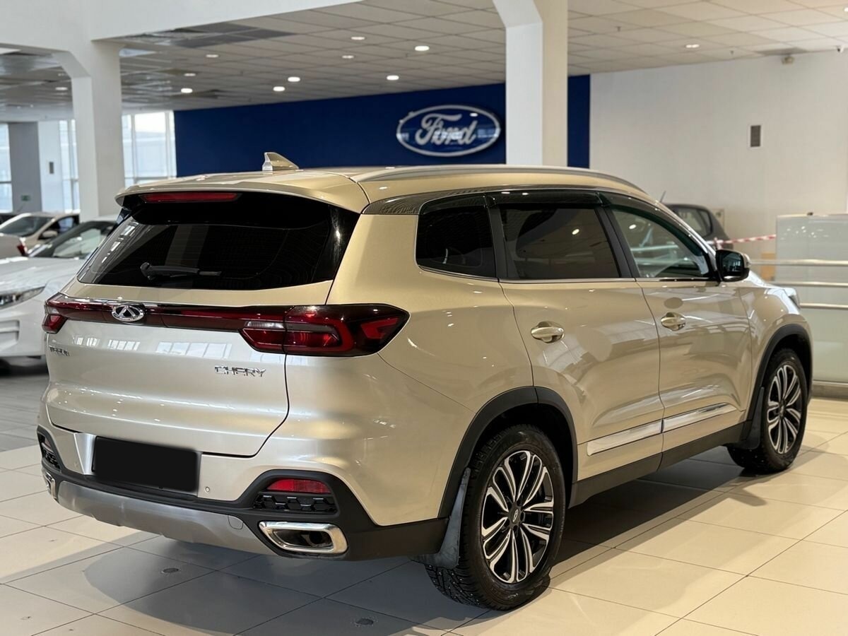 Купить Chery Tiggo 8 с пробегом. Фото: #3