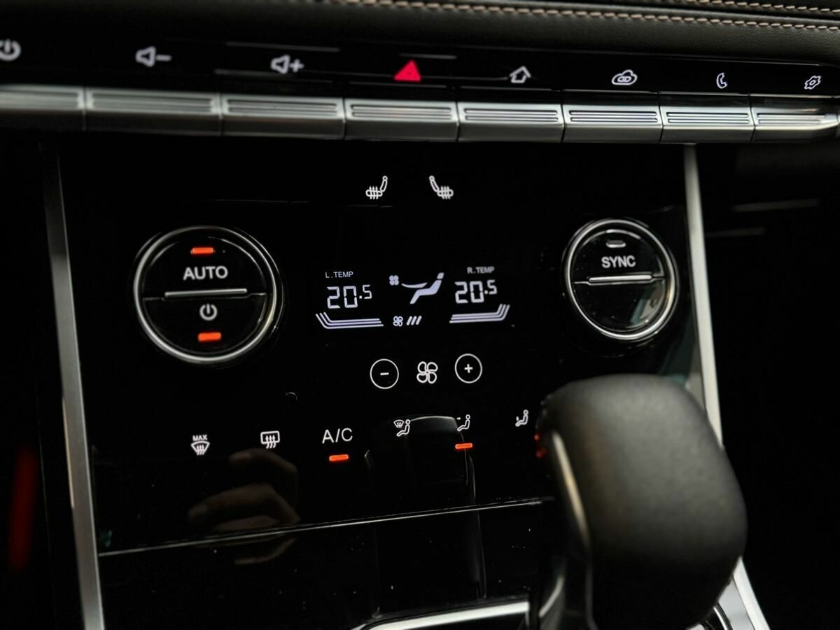 Купить Chery Tiggo 8 с пробегом. Фото: #20