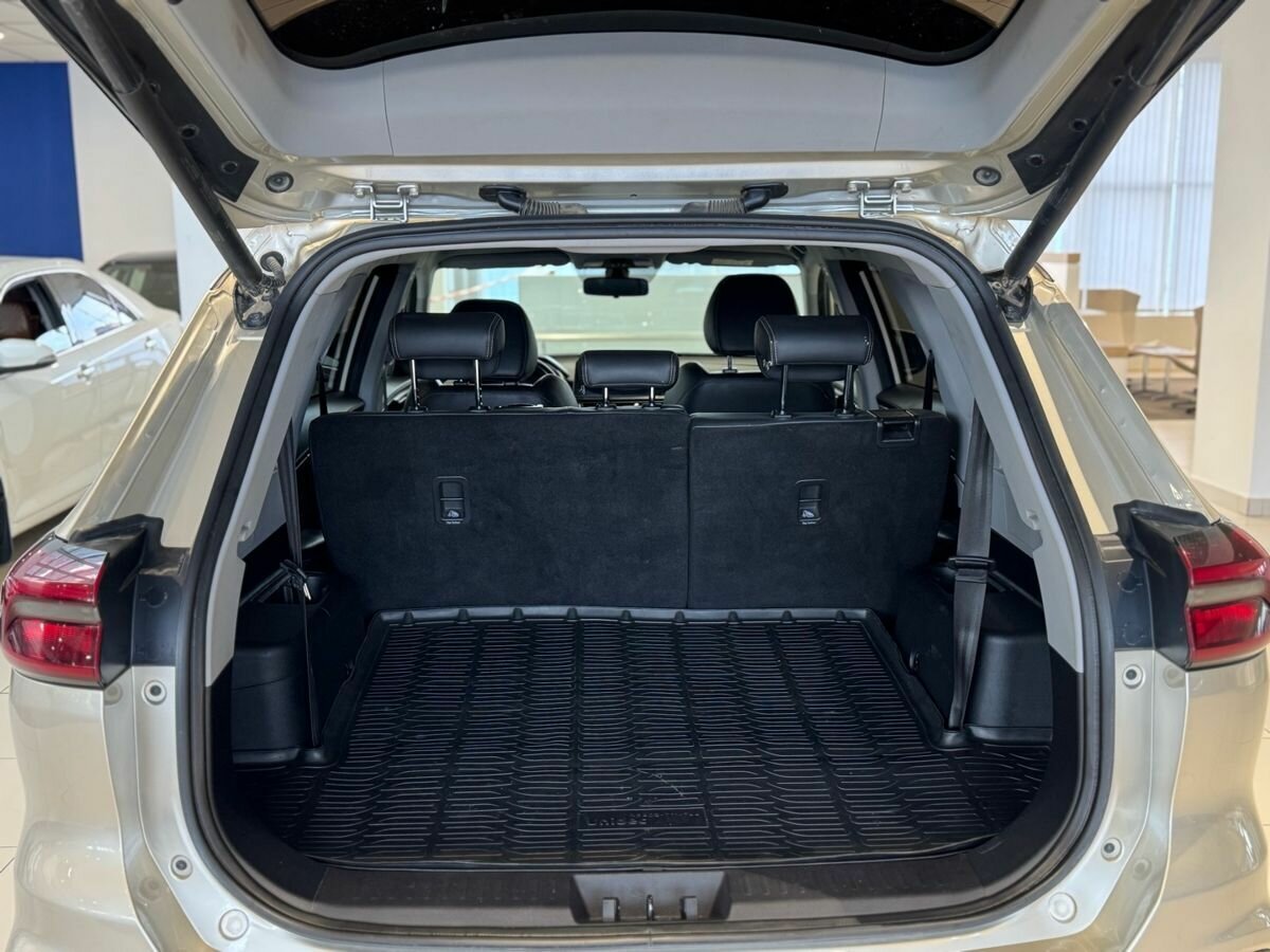 Купить Chery Tiggo 8 с пробегом. Фото: #33