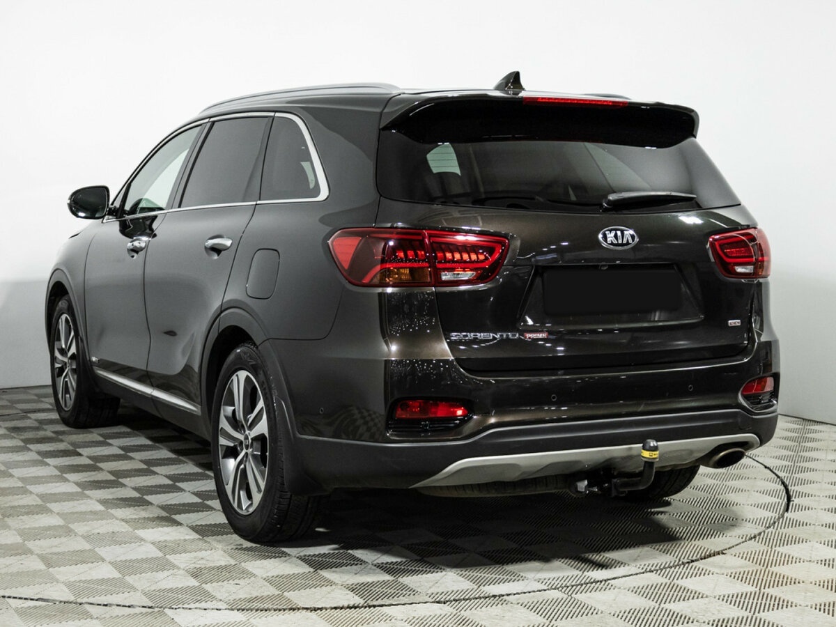Купить Kia Sorento с пробегом. Фото: #5